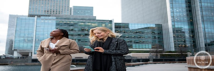 businesswomen-going-work-together-city