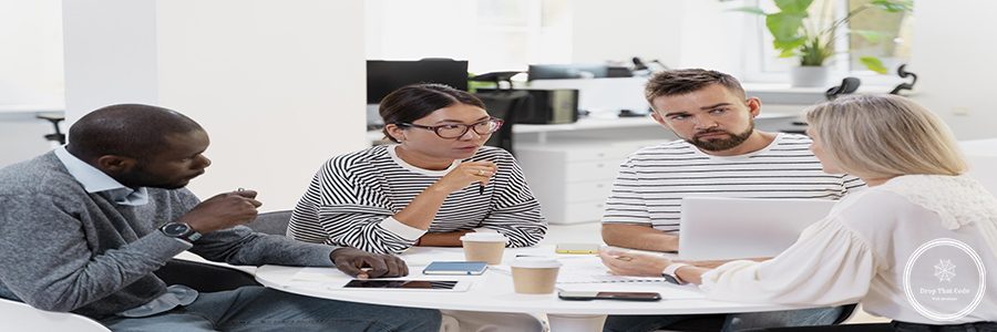 close-up-young-colleagues-having-meeting (3)