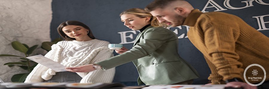 female-wedding-planner-working-with-couple