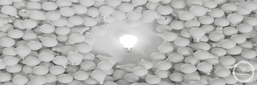 individuality-concept-light-bulb