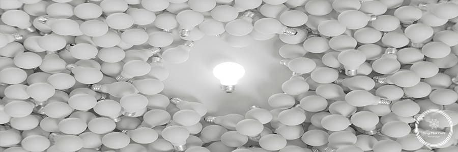 individuality-concept-light-bulb