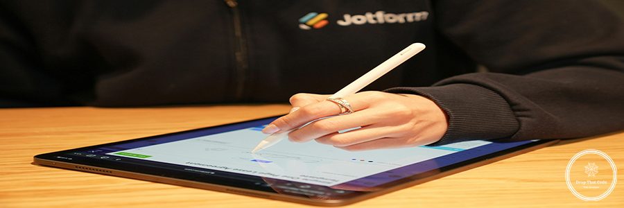 jotform-hgUSsPom2sc-unsplash