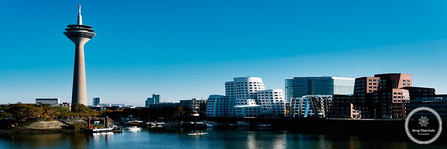 media-harbour-with-famous-rhinetower-dusseldorf-germany
