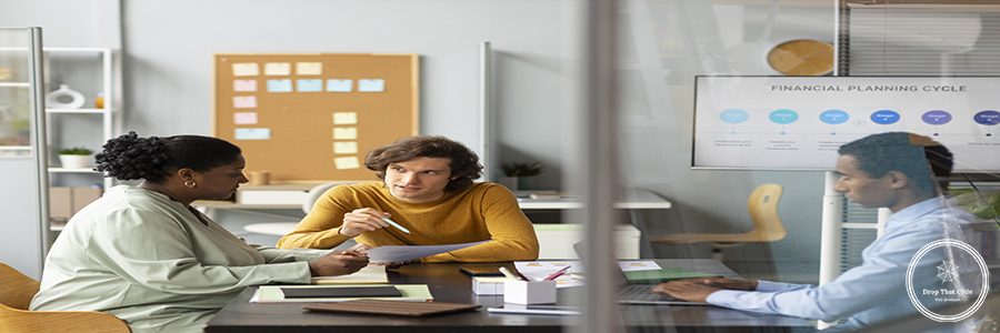 people-working-together-medium-shot