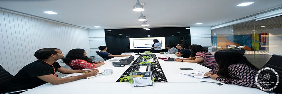 smartworks-coworking-Uz8THWPXwhI-unsplash