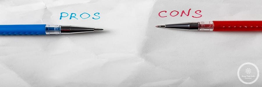 top-view-blue-red-pens-arrangement